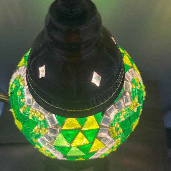 Mosaic Table Lamp Green  Bedside Lampshade Light - Picture 9 of 9